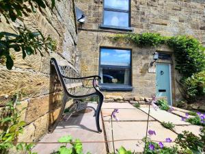 Aed väljaspool majutusasutust Ingleside Cottage