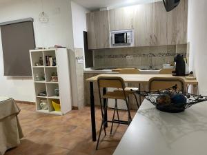 Kuchnia lub aneks kuchenny w obiekcie El apartamento de Ana -Jerez
