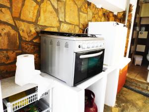 Η κουζίνα ή μικρή κουζίνα στο Thassos Fish Cave +6 φωτογραφίες