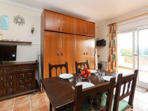 Dapur atau dapur kecil di Apartment Anfora 9 by Interhome +13 gambar