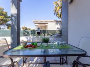 Balkón alebo terasa v ubytovaní Holiday Home Gaviota 7 by Interhome