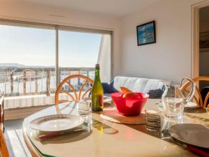 Minuman di Apartment Cap Cabourg-22 by Interhome +14 gambar