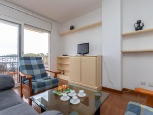 Posedenie v ubytovaní Apartment Port L'escala-1 by Interhome