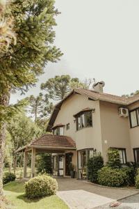 Foto da galeria de Pousada Golden Hills em Canela