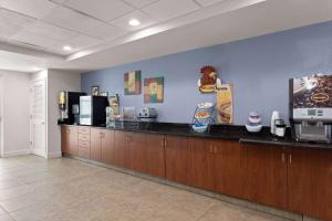 Galeriebild der Unterkunft Microtel Inn and Suites - Zephyrhills in Zephyrhills