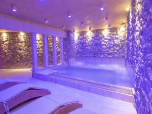 The swimming pool at or close to Holiday Home La Smarrita Dei Carradori by Interhome