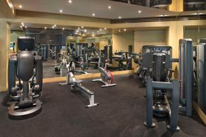 Fitnes oz. oprema za telovadbo v nastanitvi Grand Hyatt Hong Kong