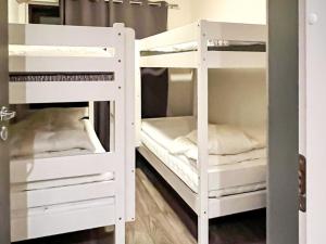 Postel nebo postele na pokoji v ubytování Holiday Home Karhunkieppi 9 b by Interhome