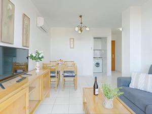 Nhà bếp/bếp nhỏ tại Apartment Apolo VII 27 by Interhome
