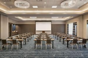 Konferenční prostory v ubytování Embassy Suites by Hilton The Woodlands