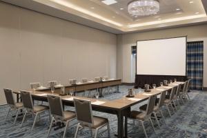 Konferenční prostory v ubytování Embassy Suites by Hilton The Woodlands
