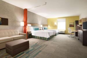 TV a/nebo společenská místnost v ubytování Home2 Suites by Hilton Houston Webster
