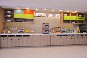 Home2 Suites By Hilton Merrillville的酒水