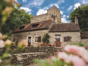 Zahrada ubytování Maison Rivière avec Terrasse, Wifi et Jardin Fleuri - Idéal Pêcheurs - FR-1-410-168