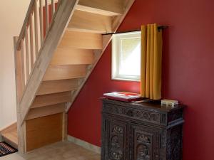 Fotografia z galérie ubytovania Gîte cosy au calme avec grand jardin, proche du Mans - Parking privé, Wifi fibre, équipements complets - FR-1-410-392 v destinácii Roézé-sur-Sarthe