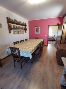 A seating area at Agriturismo Le Spezie