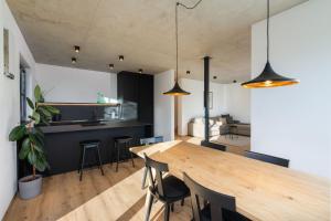 Η κουζίνα ή μικρή κουζίνα στο Ferienhaus Obergfillhof