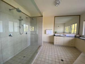 MowbrayIncredible beachfront home, 10 min to Port Douglas - Diamond Cliff的相册照片
