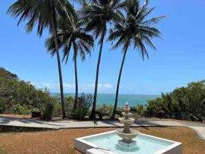 MowbrayIncredible beachfront home, 10 min to Port Douglas - Diamond Cliff的相册照片