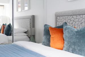 Voodi või voodid majutusasutuse City Center,2 Bedroom Apartment with Parking toas