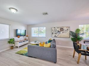 Fotografie z fotogalerie ubytování Luxurious 3 Bedroom on the Intracoastal v destinaci Riviera Beach