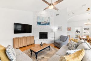 Gallery image of 4BR house, 2 blocks from the beach in Saint Augustine