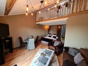 Φωτογραφία από το άλμπουμ του Charme du XVIIe siècle près de Nancy, jardin privé et sentiers balisés - FR-1-584-194 σε Bouxières-aux-Chênes +19 φωτογραφίες