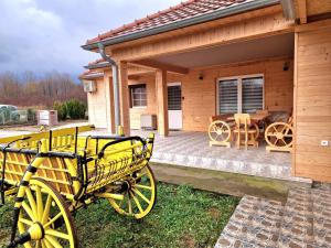 Το κτήριο όπου στεγάζεται  η βίλα