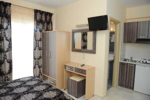 Η κουζίνα ή μικρή κουζίνα στο Villa-Andromeda