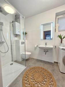 Koupelna v ubytování Schicke 2-Zimmer-Wohnung im Vintage-Look