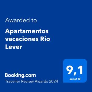 Captura de pantalla de un teléfono con el texto concedido a los cines solicitantes en Apartamentos vacaciones Rio Lever, en Boiro