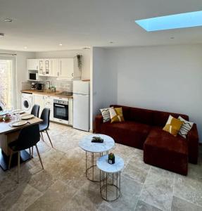 Photo de la galerie de l'établissement Appartement lumineux avec terrasses, au Luc