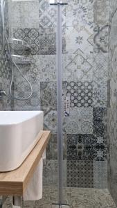 Ένα μπάνιο στο Salette Home +12 φωτογραφίες