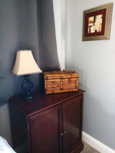 Gallery image of House Master Suite, in-unit kitchen and laundry in Roseville