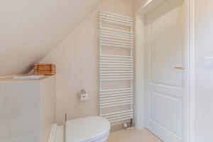Ein Badezimmer in der Unterkunft Hingst, App. 3 Nettes Neest