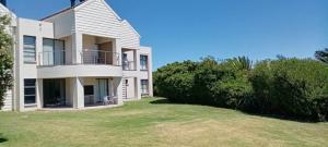 Vườn quanh Ellefsen 117 Golf Retreat