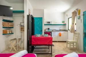 Kuchyň nebo kuchyňský kout v ubytování Casa Toloc Tulum