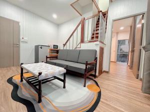 Χώρος καθιστικού στο Number9 Bangkoknoi BKK Homestay