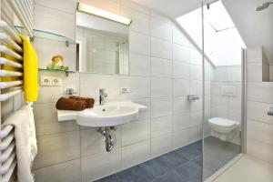 A bathroom at Appartement Kathi Scheiber