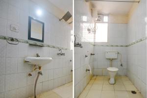 2 immagini di un bagno con servizi igienici e lavandino di FabHotel Maadhavam Residence a Patna