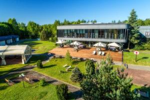 Vonkajšia záhrada v ubytovaní Hotel HP Park