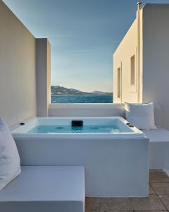 Φωτογραφία από το άλμπουμ του ART GROUP LIVING στη Νάουσα