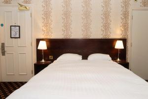Gallery image of Cabot Court Hotel Wetherspoon in Weston-super-Mare