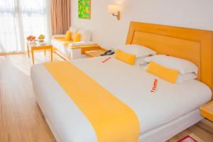 Ένα ή περισσότερα κρεβάτια σε δωμάτιο στο Hotel Timoulay and Spa Agadir