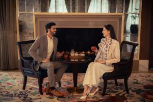 Επισκέπτες που μένουν στο Radisson Collection Hotel & Spa, Riverfront Srinagar