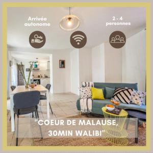 ein Wohnzimmer mit Sofa und Tisch in der Unterkunft Le Gite 1 - Appartement T2 de 53m2, idéal pro ou couples, coeur de ville et proche GOLFECH in Malause