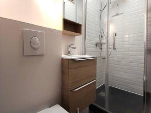 Fotografia z galérie ubytovania Appartement lumineux au Pouliguen - Proche port et plage, idéal pour vacances en famille - FR-1-392-223 v destinácii Le Pouliguen