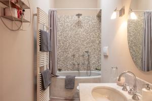 Bagno di Pontaccio, 4 – Vivere in Brera, con ampio terrazzo