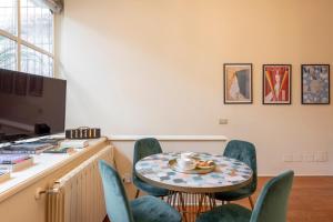 TV o dispositivi per l'intrattenimento presso Pontaccio, 4 – Vivere in Brera, con ampio terrazzo