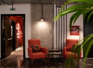 Area soggiorno di Dave Red Athens, a member of Brown Hotels